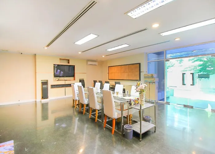 Oyo 1002 Pinklao 酒店 曼谷