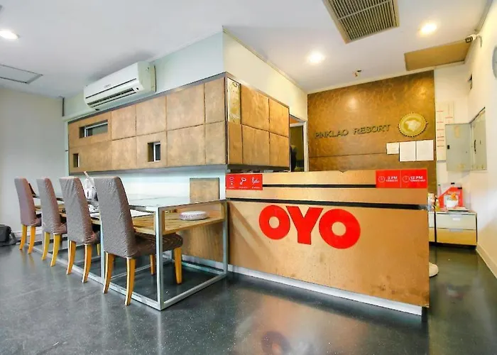 Oyo 1002 Pinklao 酒店